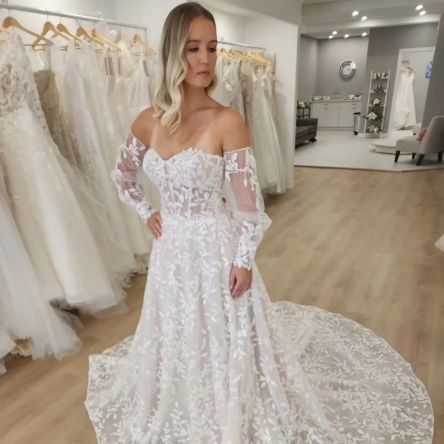 Gallery Image #slidesGrid0