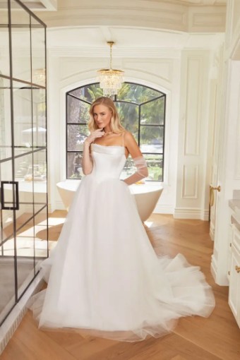 Casablanca Bridal CB - HEPBURN 2567 #0 default Ivory thumbnail