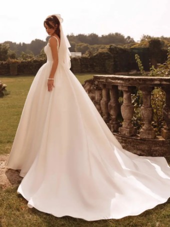 Yedyna Dominiss - Beatrice #1 default Off-White thumbnail