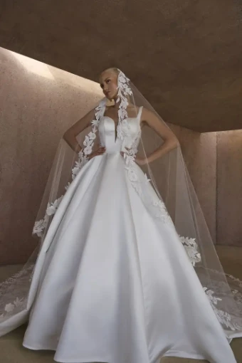 Casablanca Bridal CB - AURELIA 2615 (Trunk Show) #3 default Diamond White/Nude/Diamond White thumbnail