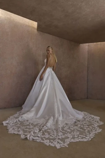 Casablanca Bridal CB - AURELIA 2615 (Trunk Show) #1 Diamond White/Nude/Diamond White thumbnail