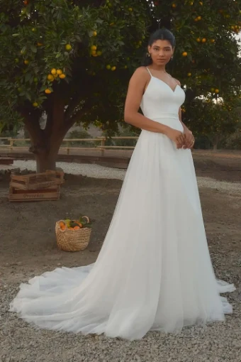 Casablanca Bridal CB - CORI BL488 #0 default Ivory thumbnail