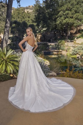 Casablanca Bridal CB - AUGUST 2522 #4 Ivory Nude thumbnail